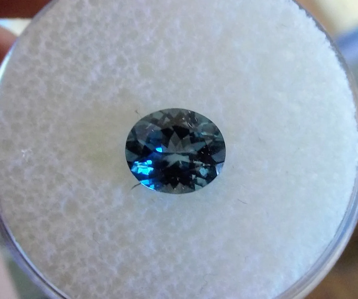 1.33ct DEEP OCEAN BLUE MONTANA SAPPHIRE