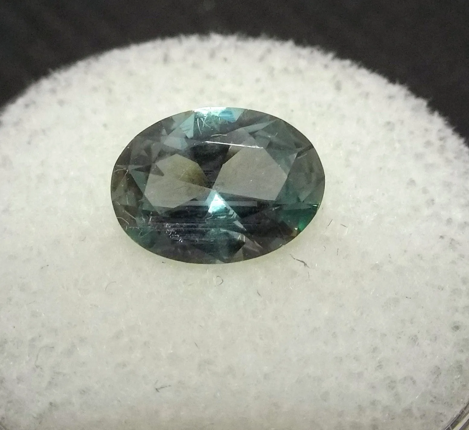 2.41ct OCEAN BLUE MONTANA SAPPHIRE W SLIGHT HINTS OF GREEN