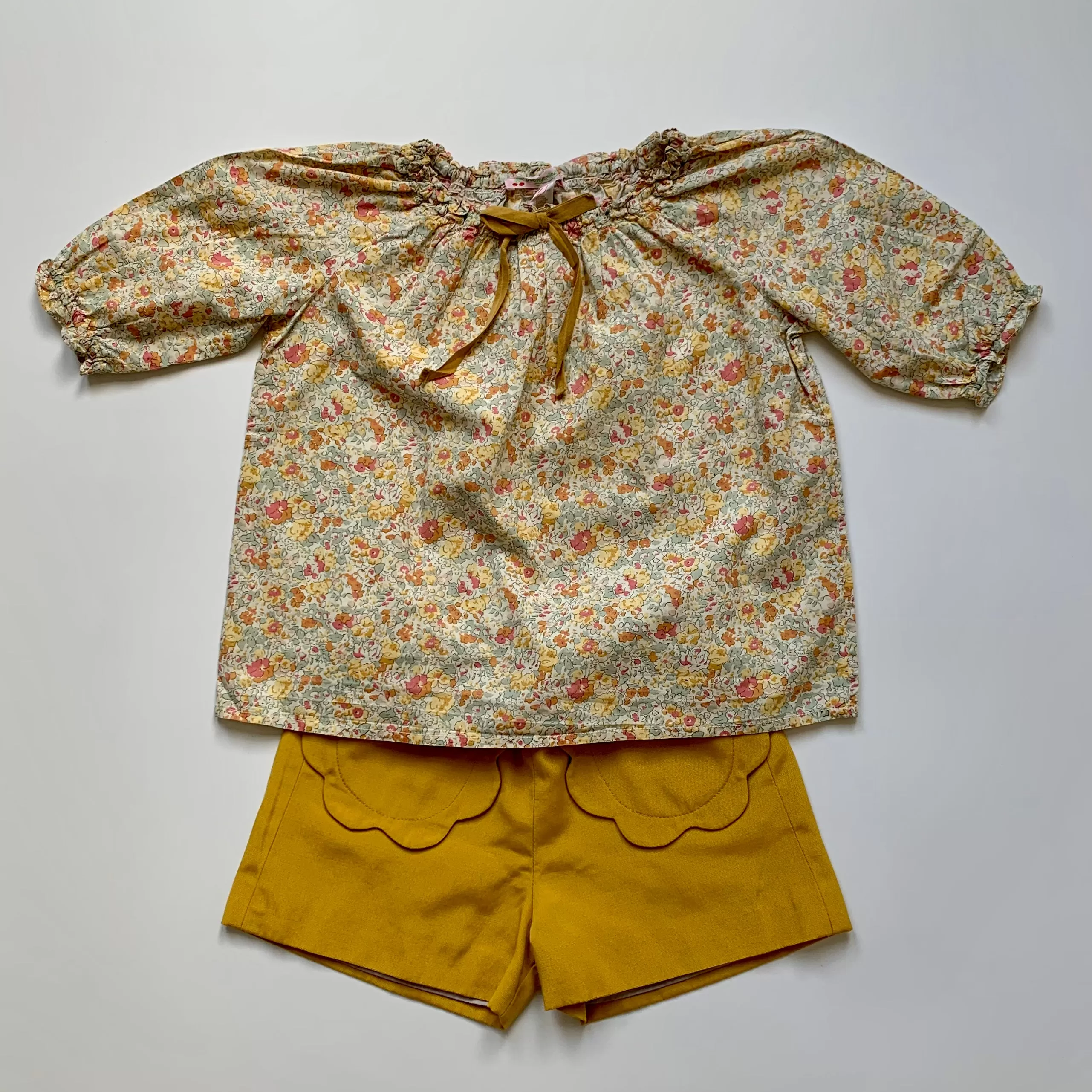 Bonpoint Yellow Tone Liberty Print Blouse: 4 Years