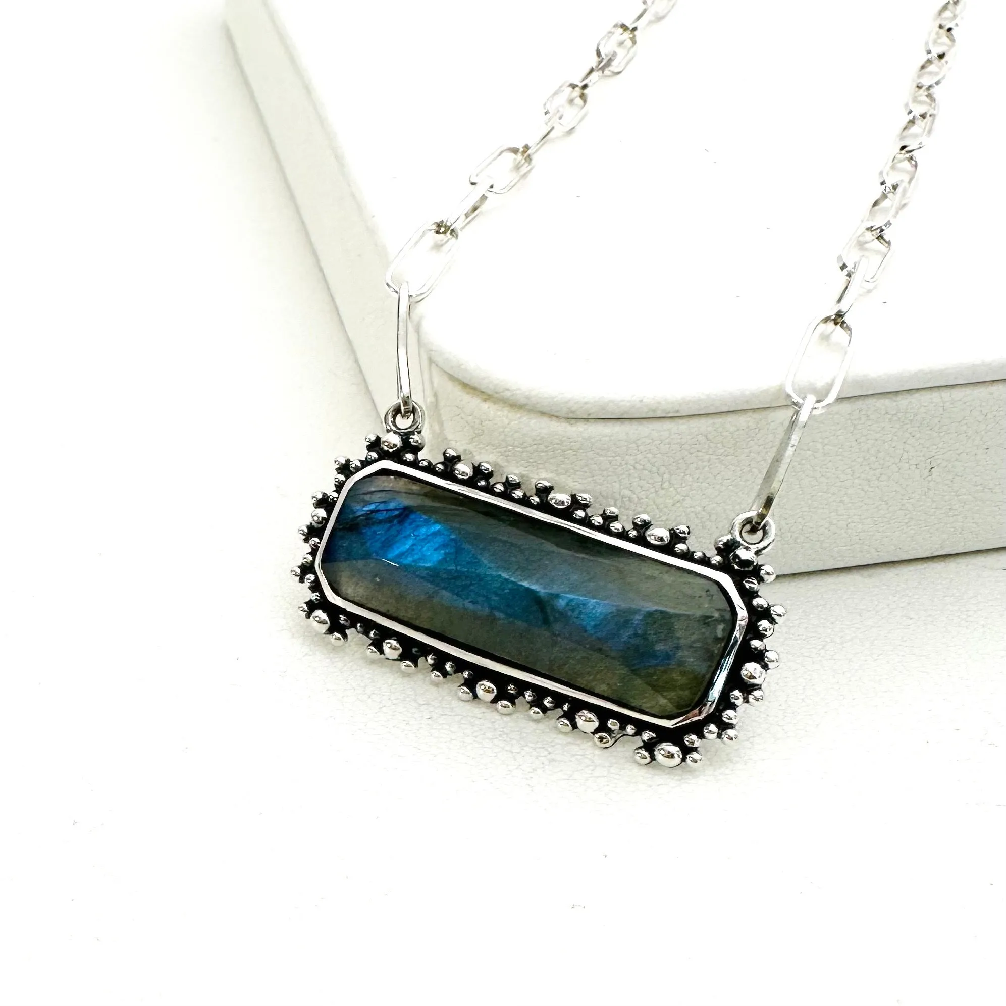 Brilliant Baguettes Bebe Necklace -  Labradorite