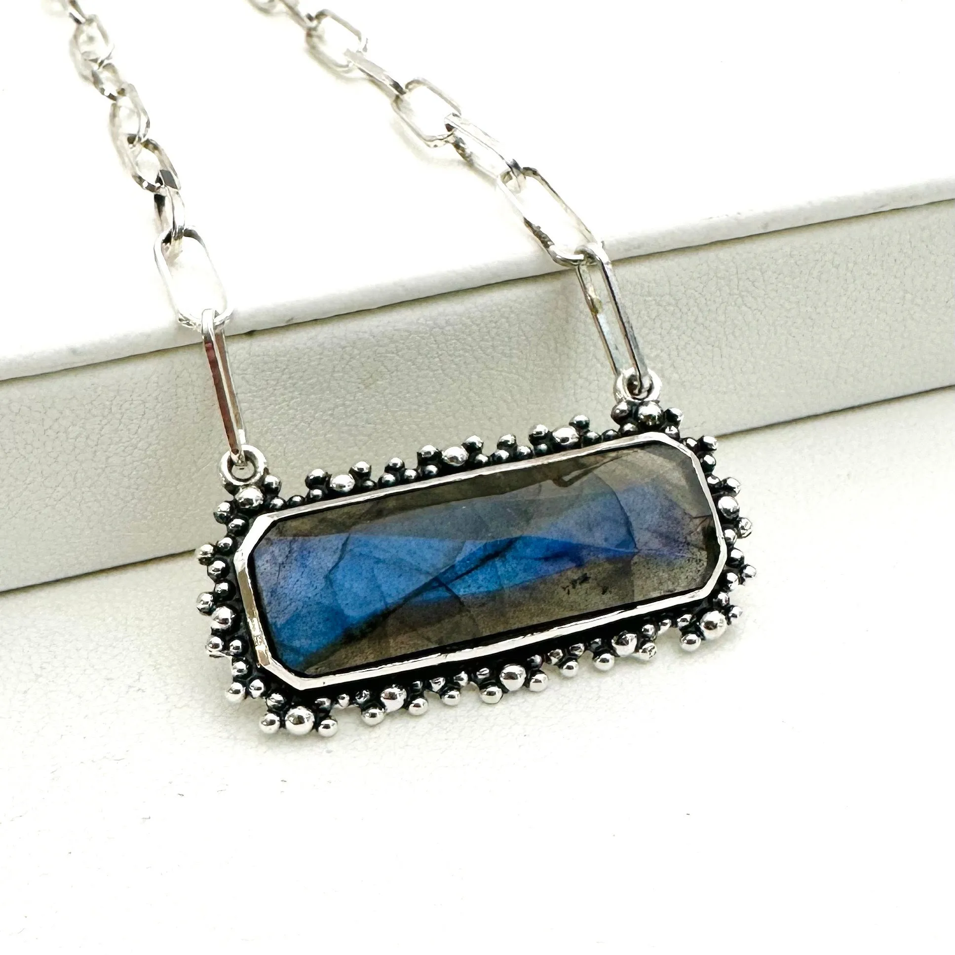 Brilliant Baguettes Bebe Necklace -  Labradorite