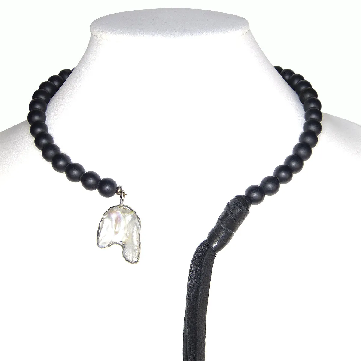 Gigi & Sugar White Pearl Black Bead & Deerskin Leather Necklace Lariat Penny