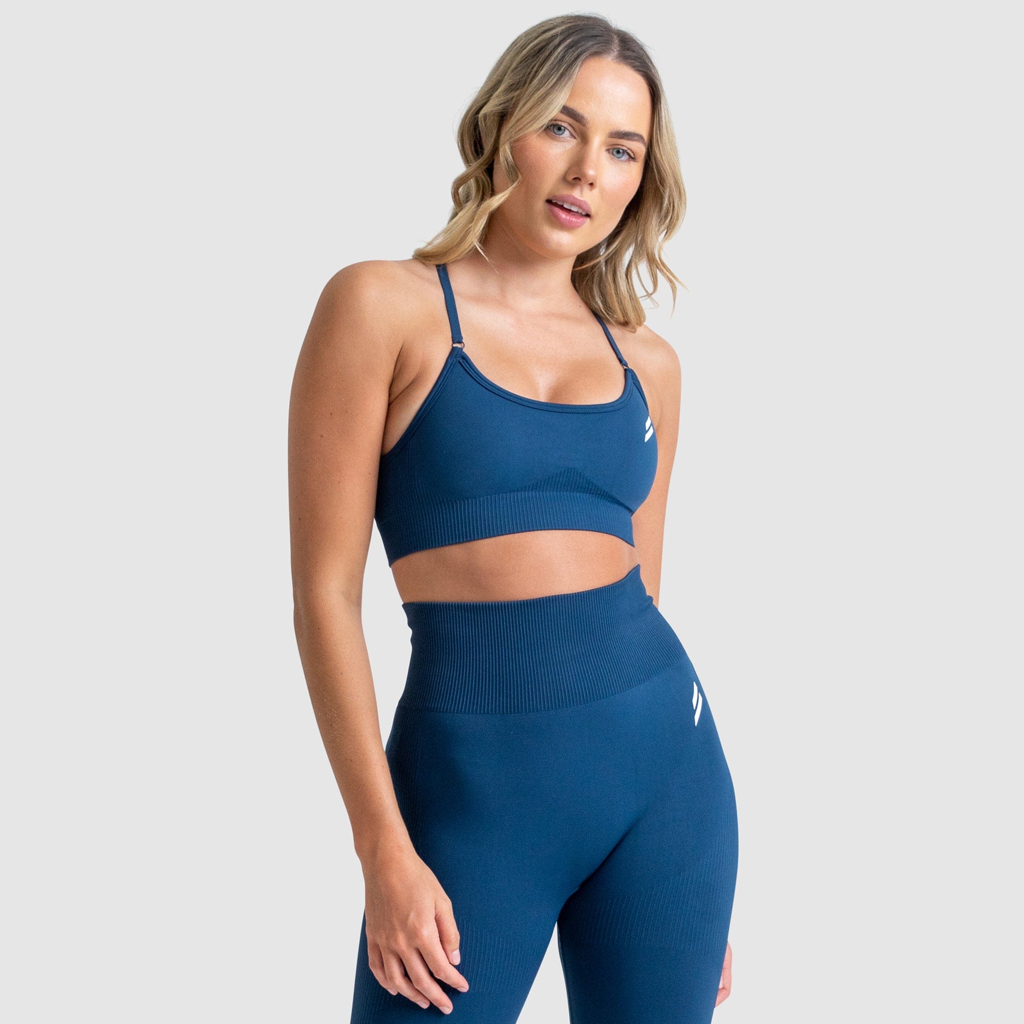 Impact Solid Crop - Navy