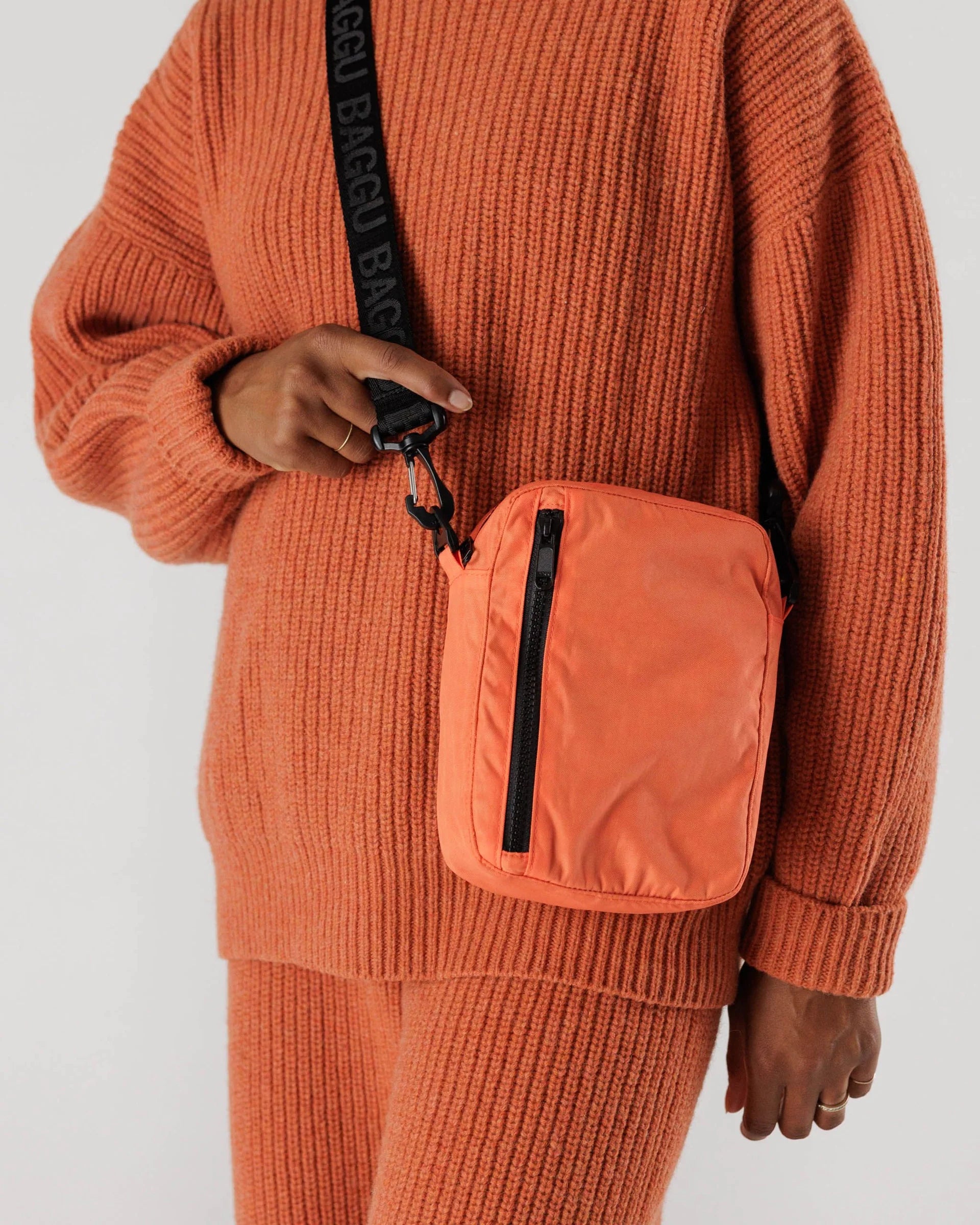 Sport Crossbody in Nasturtium